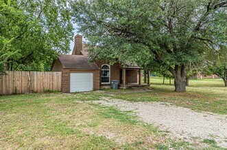 3116 Cypress Ave in Dallas, TX - Foto de edificio - Building Photo