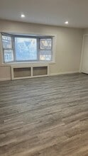 12 Morton Ave, Unit 3 Bedroom Apartment in Hempstead, NY - Building Photo - Building Photo