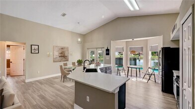 1445 Sophie Way in Kissimmee, FL - Building Photo - Building Photo