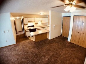 Patriot Place Apartments in Tomah, WI - Building Photo - Building Photo