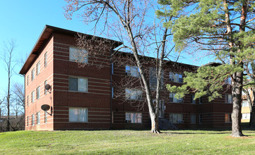 1203-1207 Elberta Cir in Park Hills, KY - Foto de edificio - Building Photo