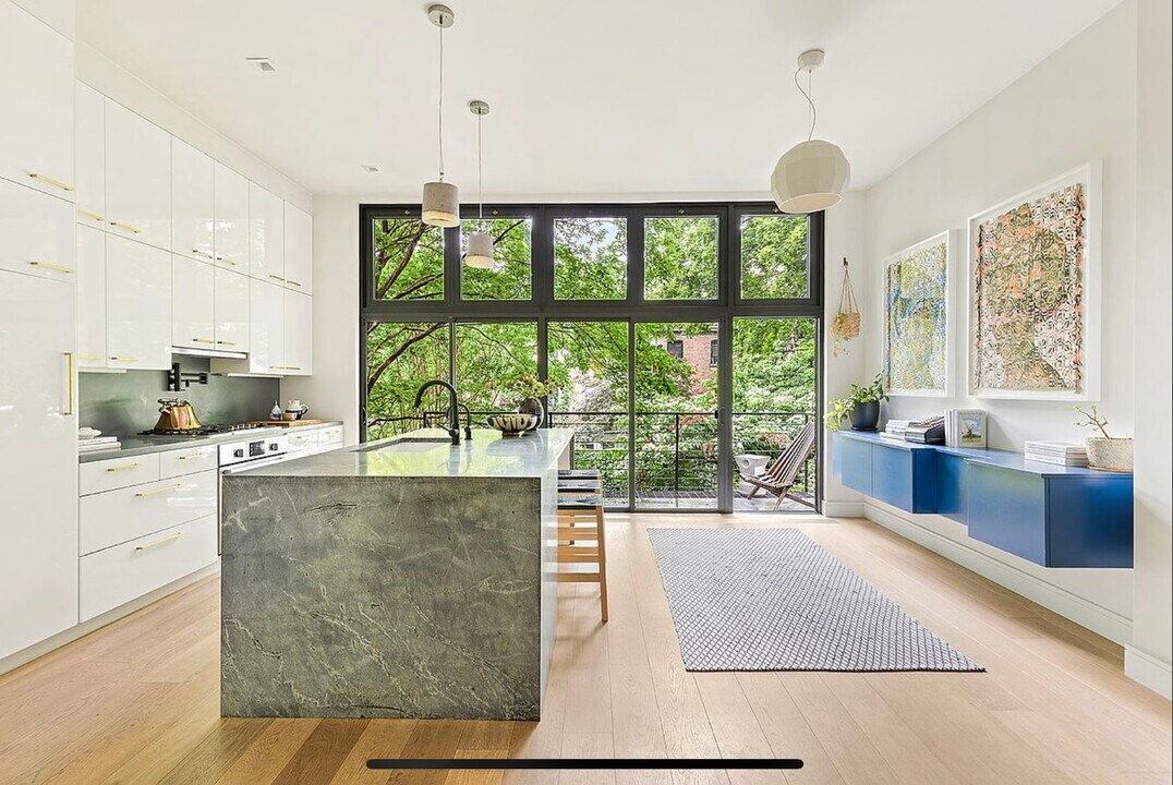 230 Bergen St in Brooklyn, NY - Foto de edificio