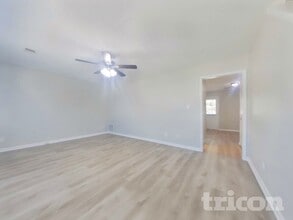 126 Woodberry Ct in Woodstock, GA - Building Photo - Building Photo