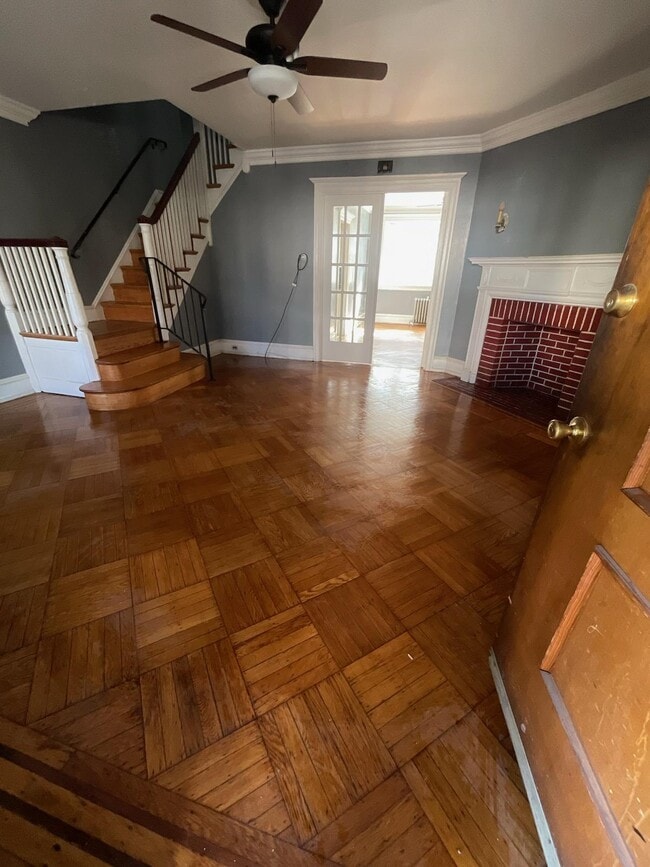 1924 W Venango St photo'