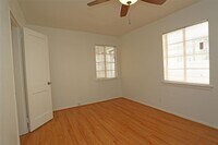 1615 Wentworth St photo'