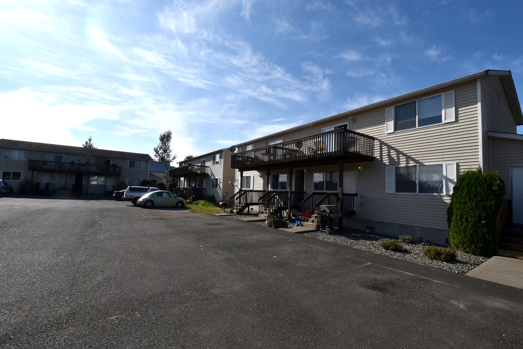 334 Front St in Sumas, WA - Foto de edificio