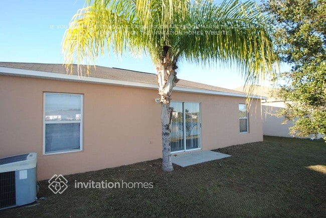 3014 Elbib Dr in St. Cloud, FL - Foto de edificio - Building Photo