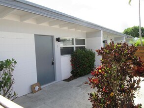 1234 17th Ave N in Lake Worth Beach, FL - Building Photo - Building Photo