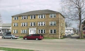 206 5th St in Sterling, IL - Building Photo