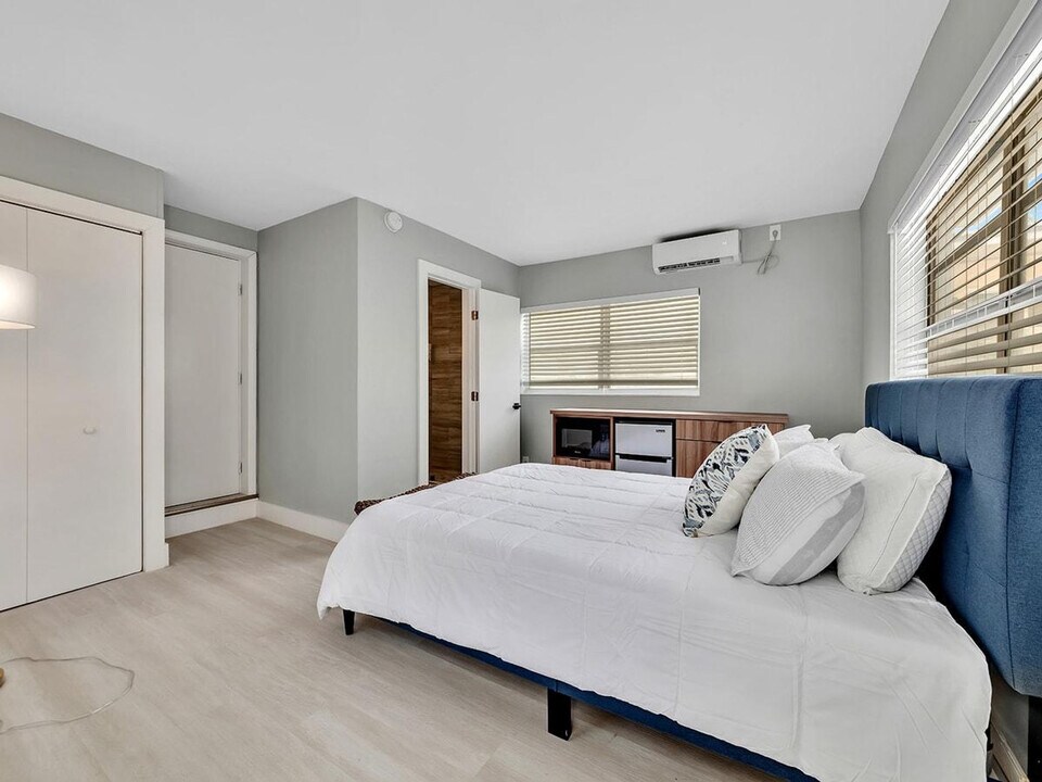 318 Walnut St in Hollywood, FL - Building Photo