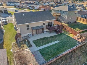 680 South St in Whitewood, SD - Foto de edificio - Building Photo