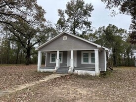 3427 Coy Smith Hwy in Citronelle, AL - Building Photo