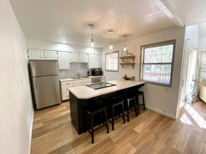 1911 E Broadway St in Missoula, MT - Building Photo - Building Photo