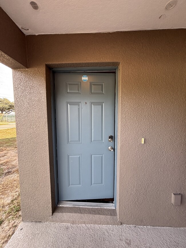 property at 2402 Chestnut Woods Dr