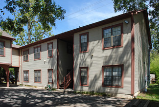 Speedway Condominiums in Austin, TX - Building Photo - Building Photo