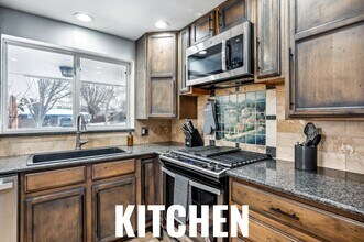 151 S Ames St, Unit 6 in Lakewood, CO - Building Photo - Building Photo