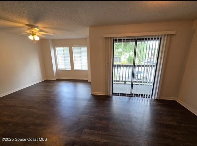 3555 Sable Palm Ln in Titusville, FL - Building Photo - Building Photo