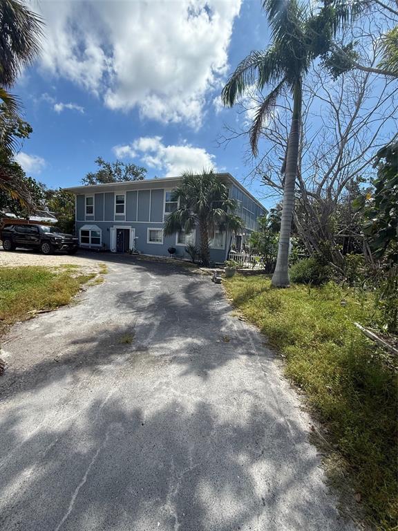 4439 Ocean Blvd in Siesta Key, FL - Foto de edificio - Building Photo