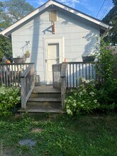 560 Pacific St in Mattituck, NY - Building Photo - Building Photo