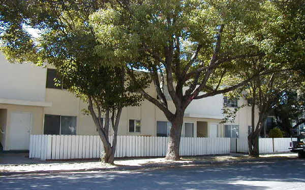 507 Brown St in Napa, CA - Building Photo - Building Photo