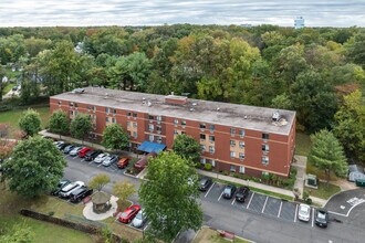 Coles Landing in Haddonfield, NJ - Building Photo - Building Photo