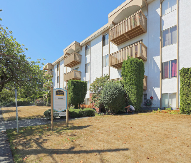 Carnaby Terrace in Victoria, BC - Building Photo - Building Photo