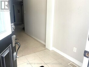 713 Devario Cres in Ottawa, ON - Building Photo - Building Photo