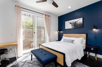 1224 Hyde Ct in Dallas, TX - Building Photo - Building Photo