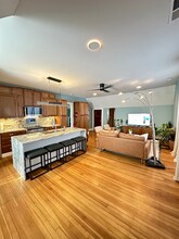 364 Kendall Pl in Columbus, OH - Building Photo - Building Photo