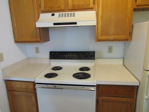 52 Hilldale Dr in Ephrata, PA - Building Photo - Building Photo