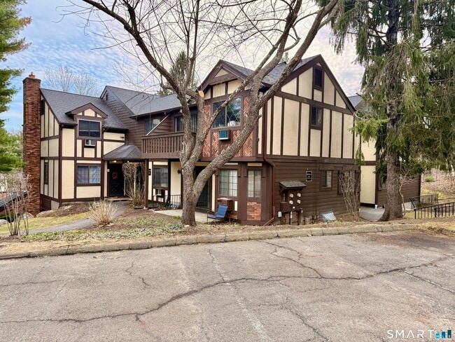 property at 3 Falmouth Ct