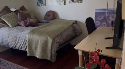 68 Eagle Pt, Unit Eagle Point in Irvine, CA - Foto de edificio - Building Photo