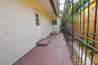 1860 SW 4th Ave in Miami, FL - Building Photo - Building Photo