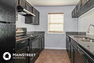 4712 Stokes St in Dallas, TX - Foto de edificio - Building Photo