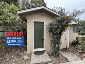 1548 Elm St in Chico, CA - Building Photo
