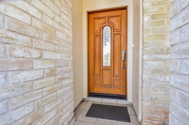 property at 2731 River Birch Dr