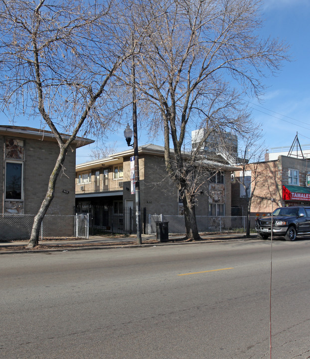 5636 S Kedzie Ave in Chicago, IL - Building Photo