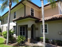 8356 Miramar Way in Lakewood Ranch, FL - Foto de edificio - Building Photo