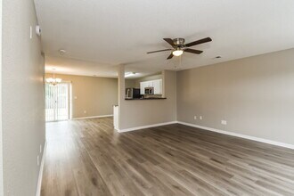 9991 Branley Oak Dr in Cordova, TN - Building Photo - Building Photo