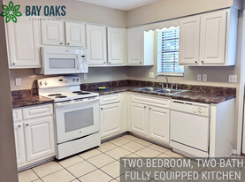 Bay Oaks Condominiums Apartments