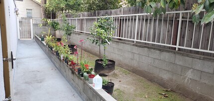 2616 Canada in Glendale, CA - Foto de edificio - Building Photo