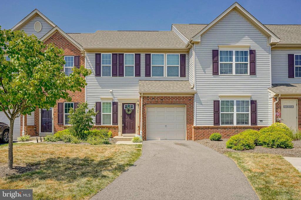 56 Sundance Dr in Trenton, NJ - Building Photo