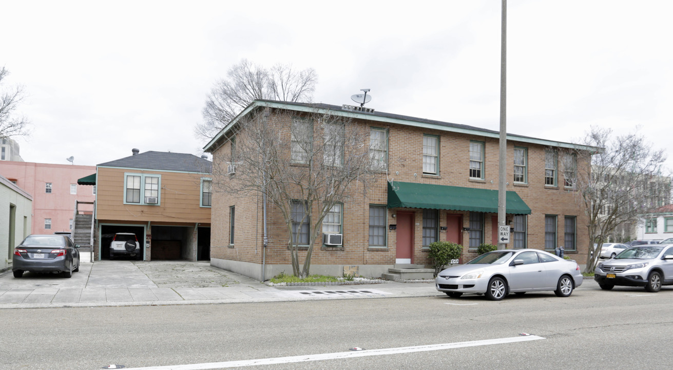 621 Laurel St in Baton Rouge, LA - Building Photo