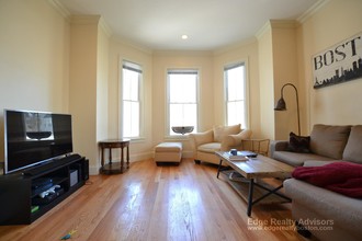 9 Sparhawk St, Unit 1 in Boston, MA - Building Photo - Building Photo