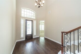5115 Kenton Pl Ln in Fulshear, TX - Foto de edificio - Building Photo