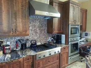 1953 Freedom Dr in Clearwater, FL - Building Photo - Building Photo