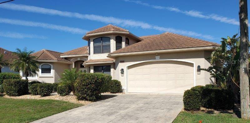 1412 Surfbird Ct in Punta Gorda, FL - Building Photo