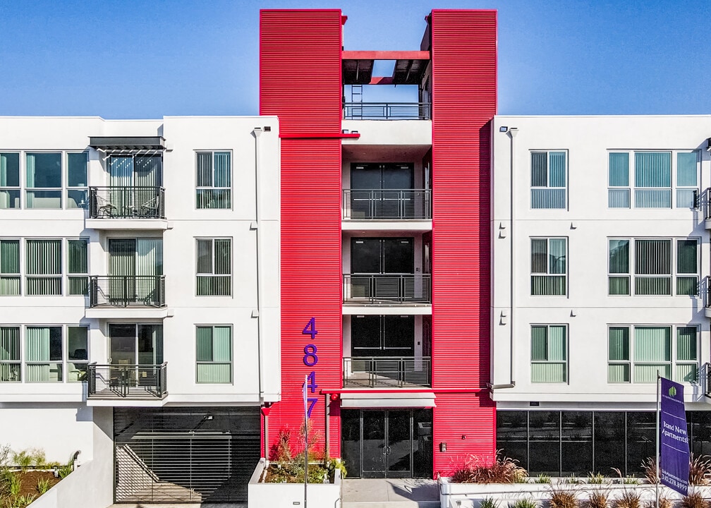 Lido Apartments - 4847 Oakwood in Los Angeles, CA - Foto de edificio