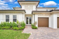 4422 SW 122nd Terrace in Cooper City, FL - Foto de edificio - Building Photo