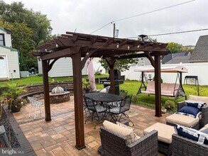 27 Middleton Ln in Willingboro, NJ - Building Photo - Building Photo